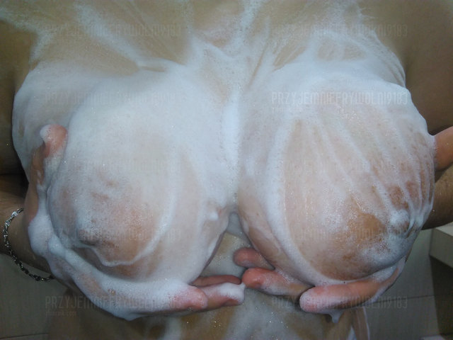 PrzyjemnieFrywolni9183