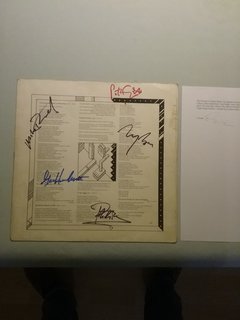 Genesis Full Signed !!!