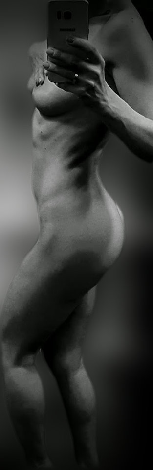 Selfie - Wine_and_Whisky