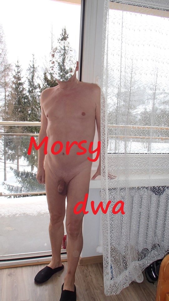 W drodze na balkon. - Morsy_dwa