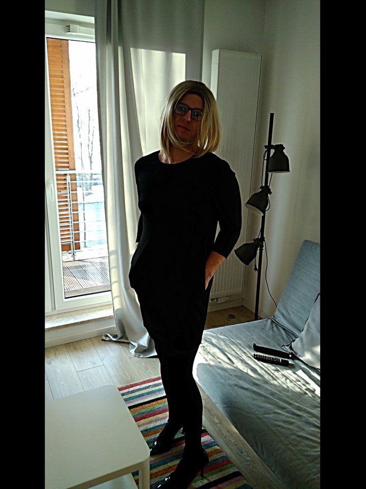 1549032741416_adobe.jpg - JulciaTv