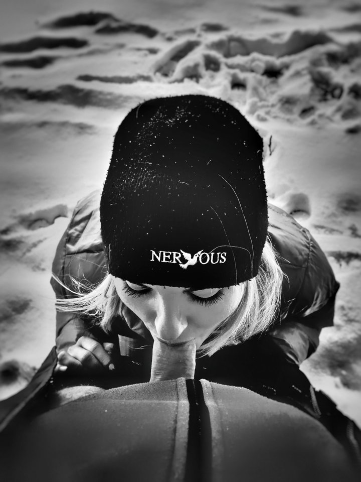 suczka ciagnie - para69bdsm