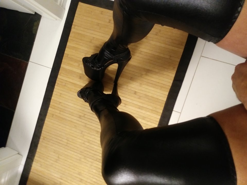 2019-02-23 06.39.56.jpg - MartinkaCross