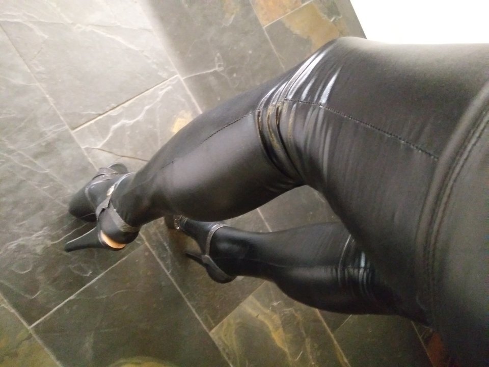 2019-02-23 06.37.24.jpg - MartinkaCross