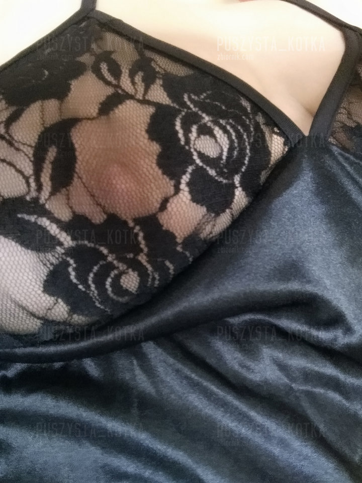 Nie ma jak to sutek w koronce 😍😍😘🤩 - puszysta_kotka