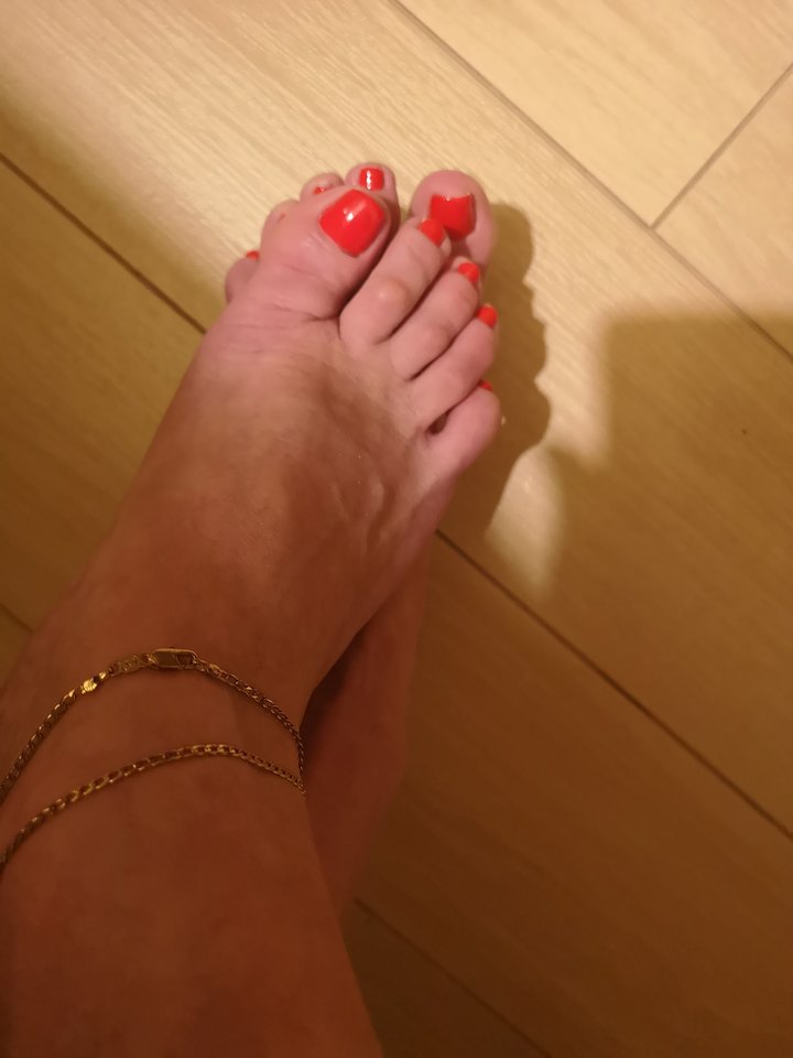 Całuję Twoją dłoń Madam😛 - Niunia109