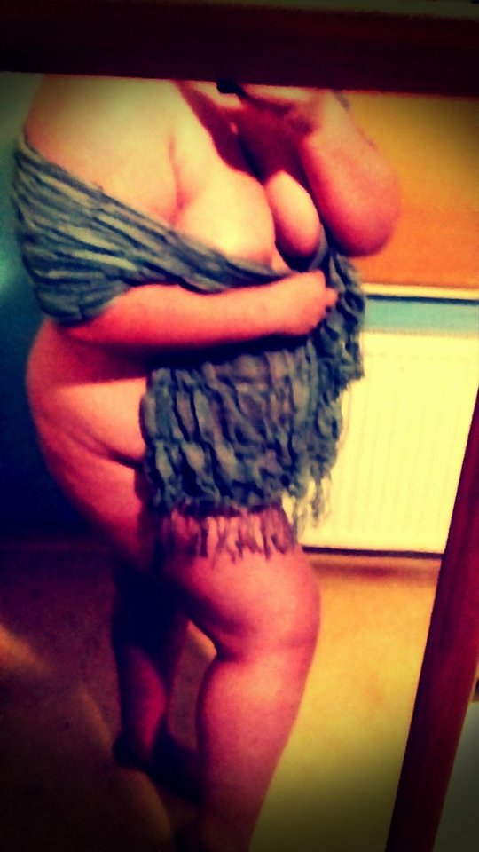 20747875a37db66d2138a873694ca5e4.jpg - NIKI922