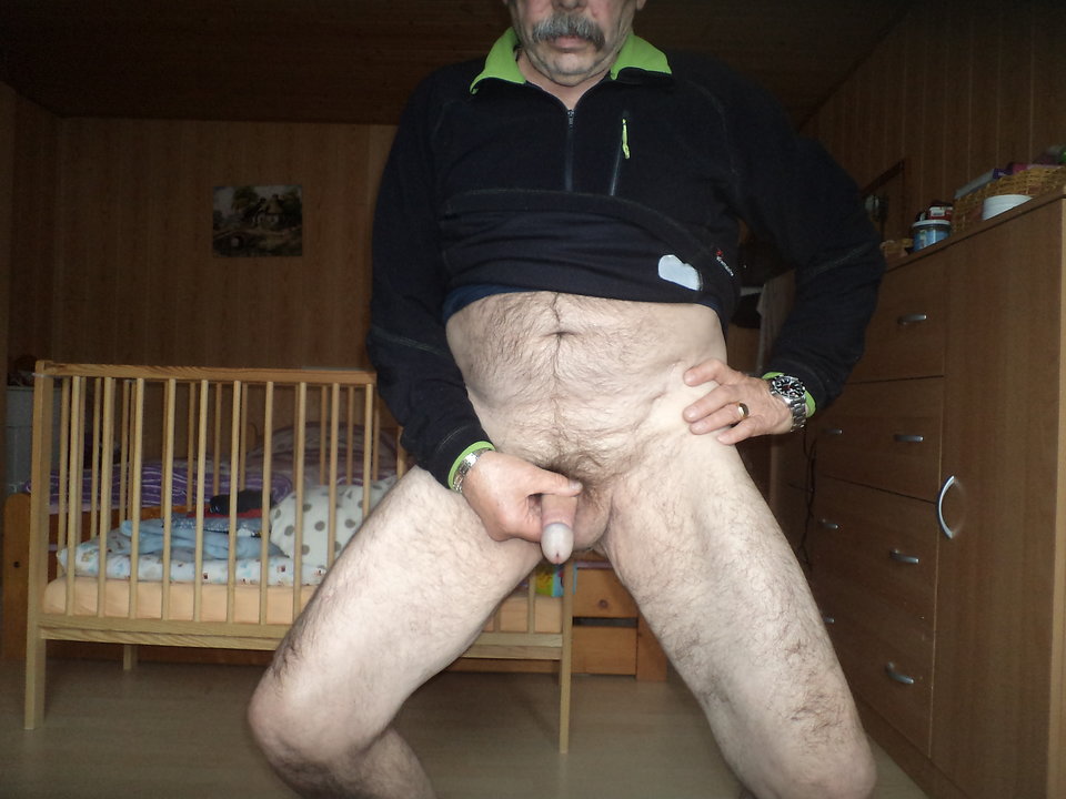 DSC07744.JPG - mustas