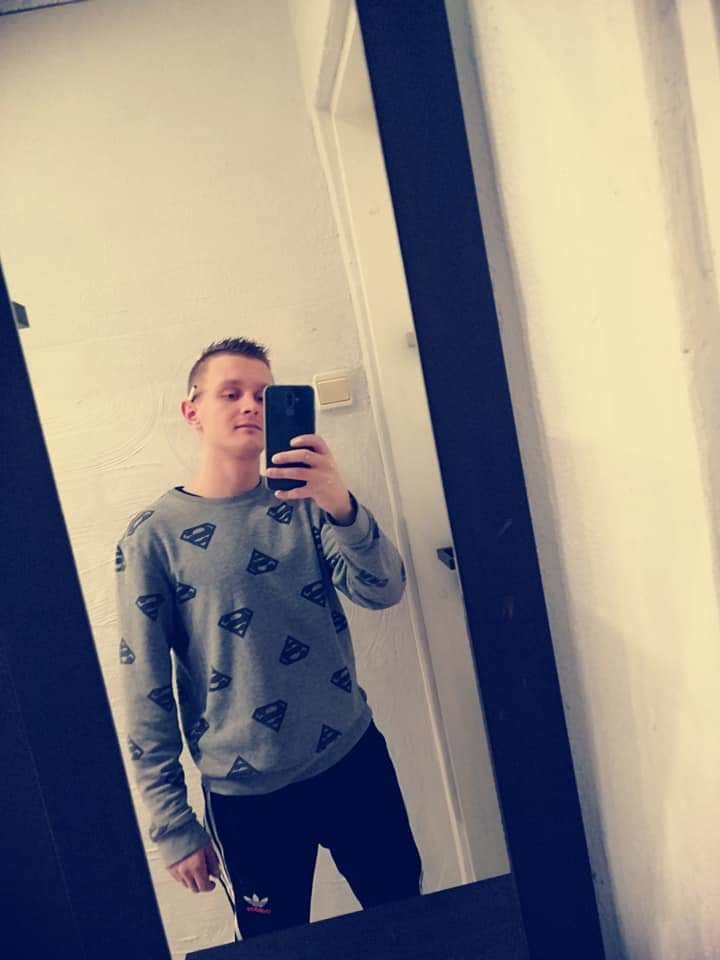 zzaapraszam :d - BolekKNOpl