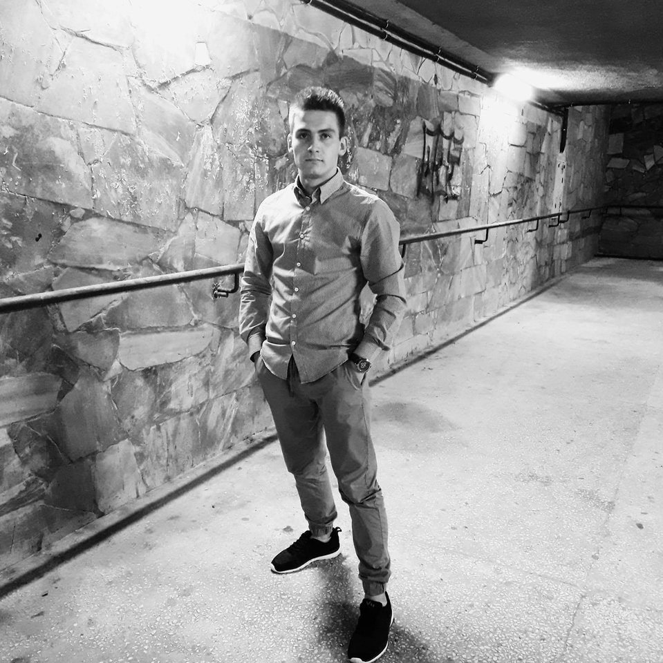 42586357_103690197272435_1689932299396710400_o.jpg - JaxJonessMV