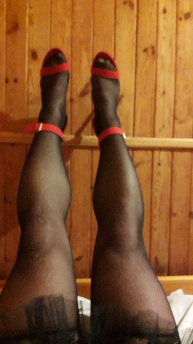 facetwdamskiejbieliznie