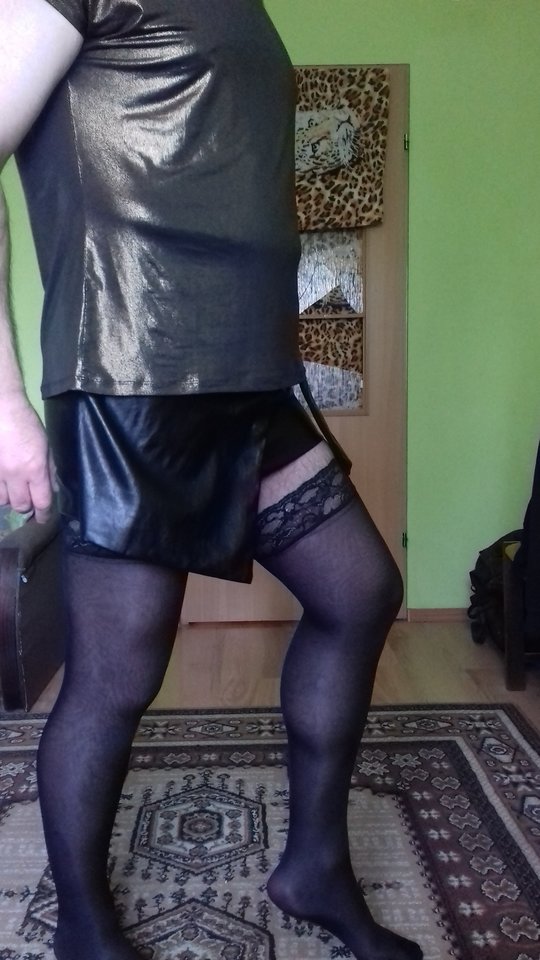 143spPoncz.jpg - NylonekSuczka