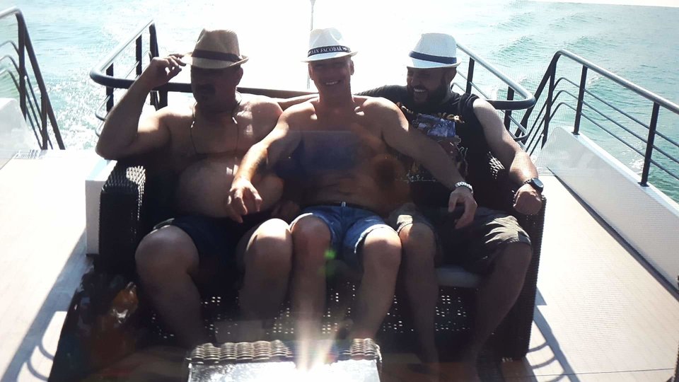 received_381177065993805.jpeg - Benek737