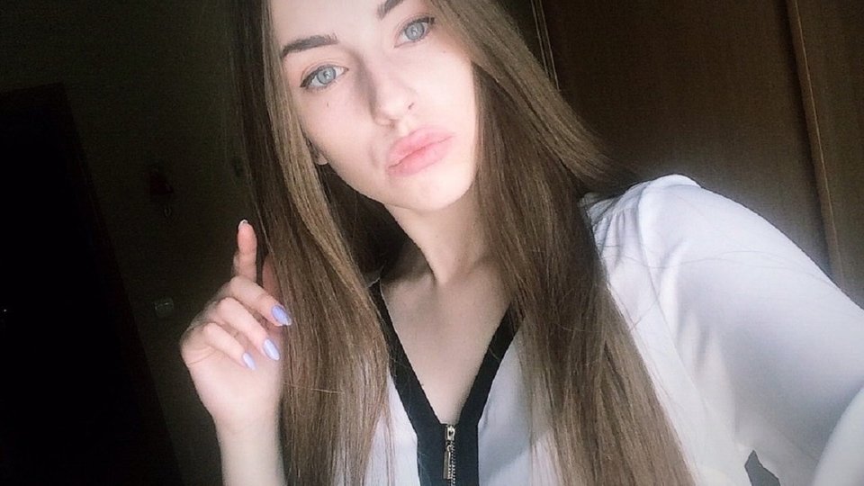 Z0V_kJ_lgqI.jpg - Real_Tina