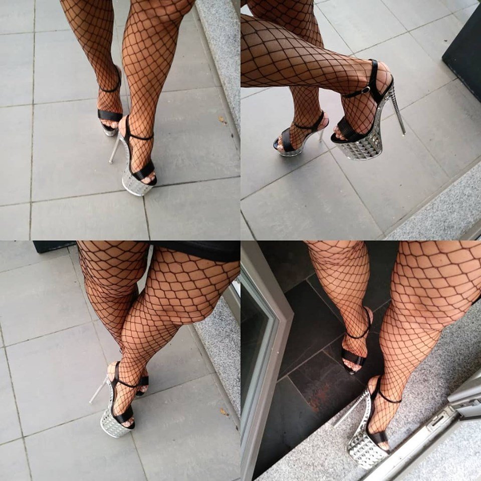 59286057_360808914779776_6341624623926345728_n.jpg - MartinkaCross