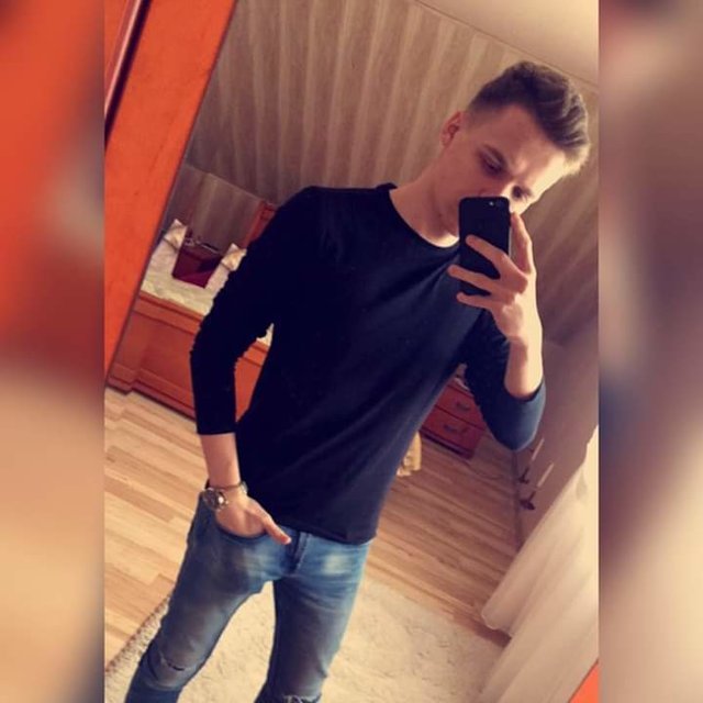 FB_IMG_1556791979142.jpg - Elw123