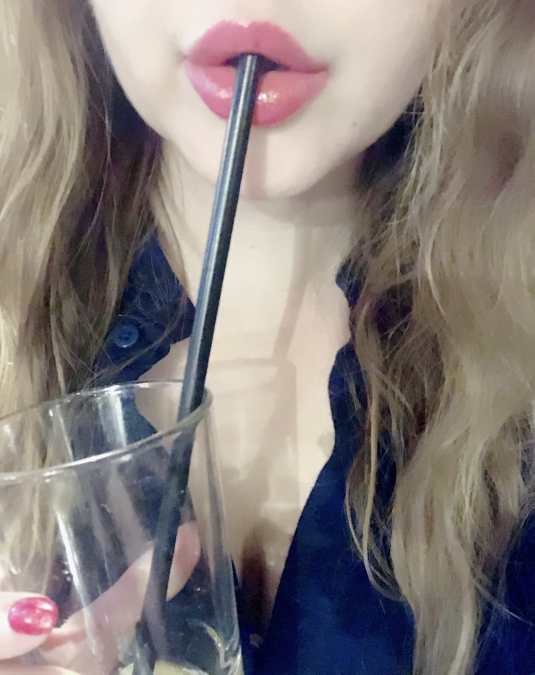 394E35AF-BD23-4340-9955-3E2885046464.jpeg - mkcouple