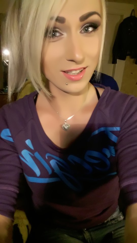 IMG_0410.jpg - ShemaleDiamondBitch028