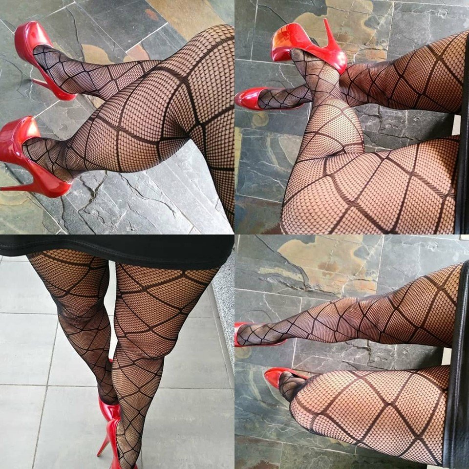 60509616_367500110777323_4866704658019647488_n.jpg - MartinkaCross