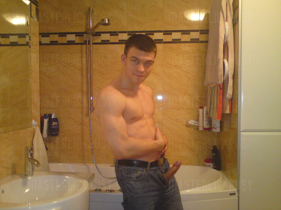 DSC00148 (1).JPG - MasterLickPusy