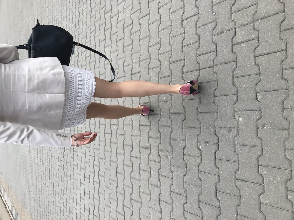 E4F8CB53-8488-431C-90F2-855823C6E7EE.jpeg - NeoN1