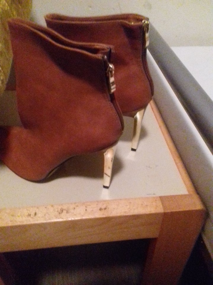 20190522_221914.jpg - SZUKAMCD