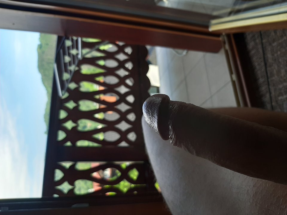 Czekam aż mnie obsluzy:) - escort18