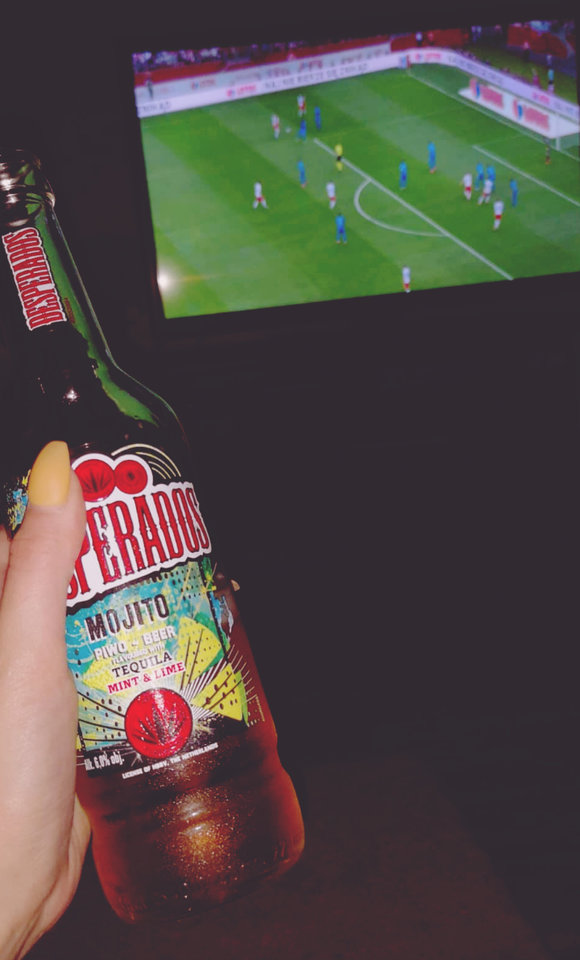 PhotoEditor_20190611_165526135.jpg - Extrasexpara