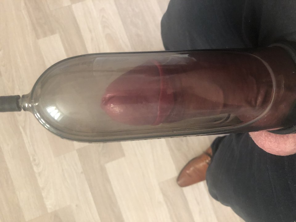 145EC8E1-2DD0-46F4-AB8B-4D7AD98A1E54.jpeg - cubello