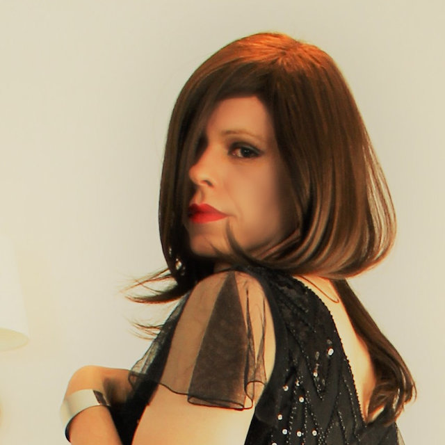 av.jpg - RoxyFoxyGurl