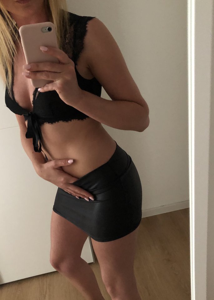 12E1C0F4-0CEE-4847-8EF9-F827F1D7F93A.jpeg - sponmonia