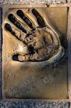 Za wcześnie..........................