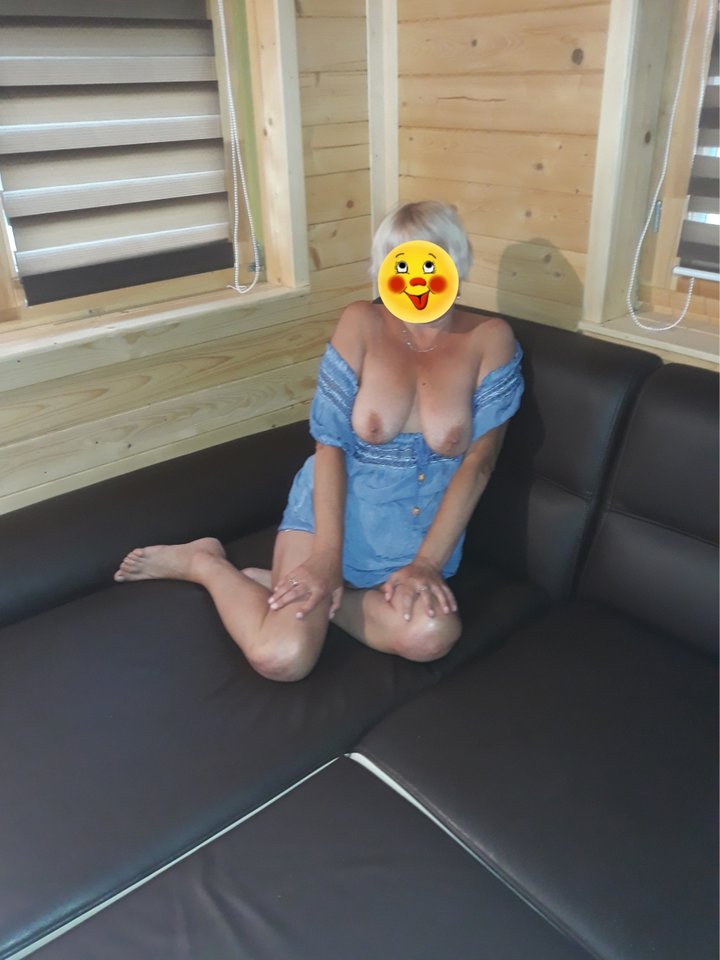 Sofa3.jpg - Para_BandG