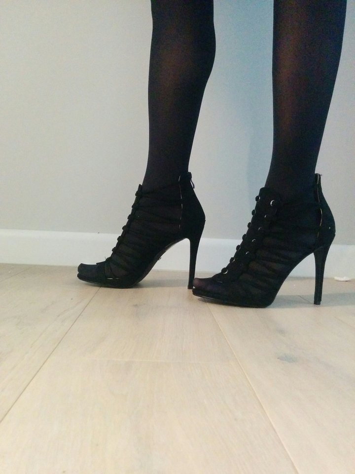 sandalsBlack.jpg - malyjag