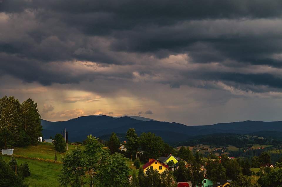 Pogoda różna ;) - mystic