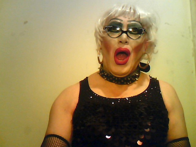 Otwarta suka pragnie kutasa w usta😍tel.512721685 - szmineczkatrans