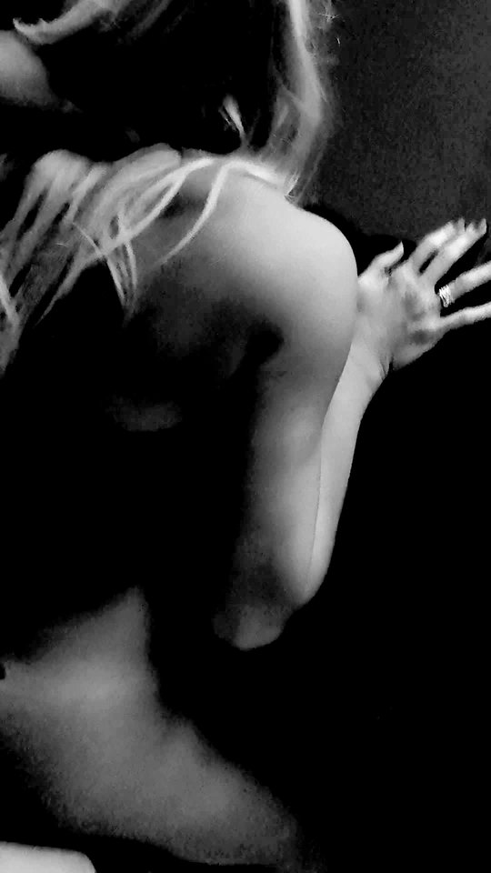 IMG_20190826_211401.jpg - PervertedBees