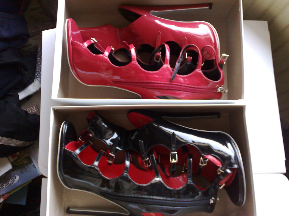 120320111176.jpg - heelskasia