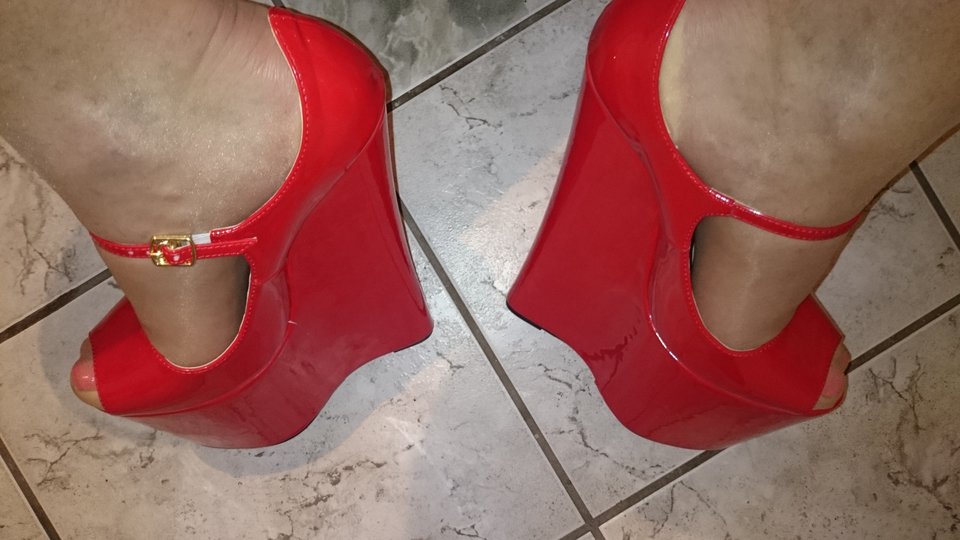 DSC_0035 1.JPG - heelskasia