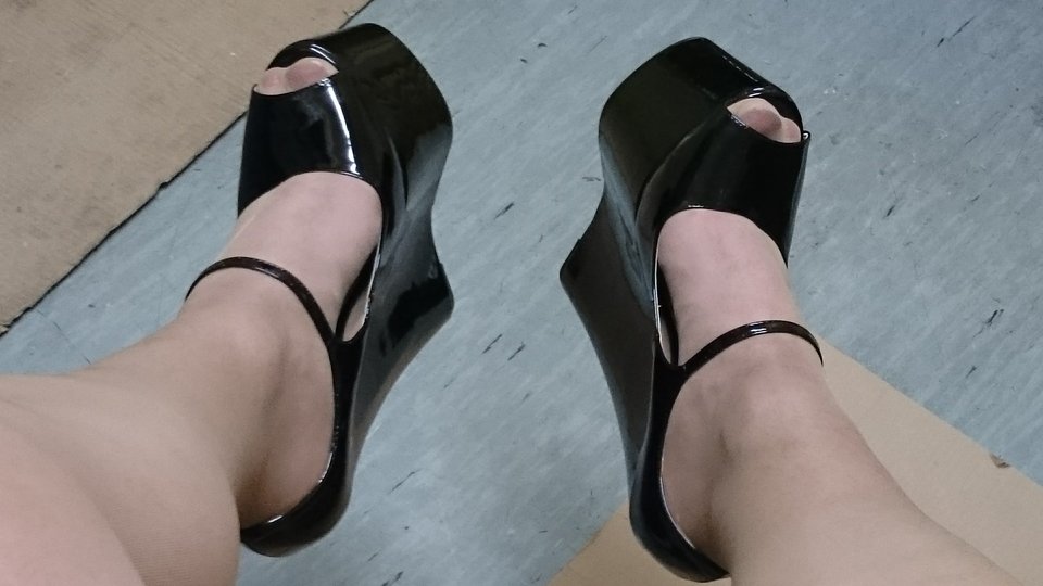 DSC_0183.JPG - heelskasia