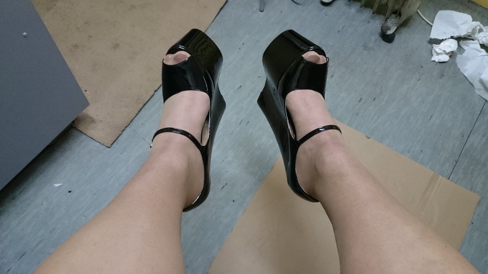 DSC_0180.JPG - heelskasia