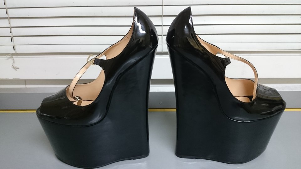 DSC_0190.JPG - heelskasia