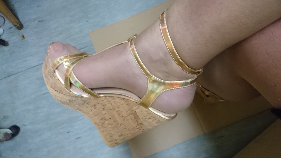 DSC_0160.JPG - heelskasia