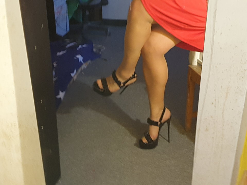 20190929_183928.jpg - heelskasia