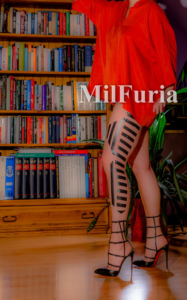 When my legs don't work like they used to before - milFuria