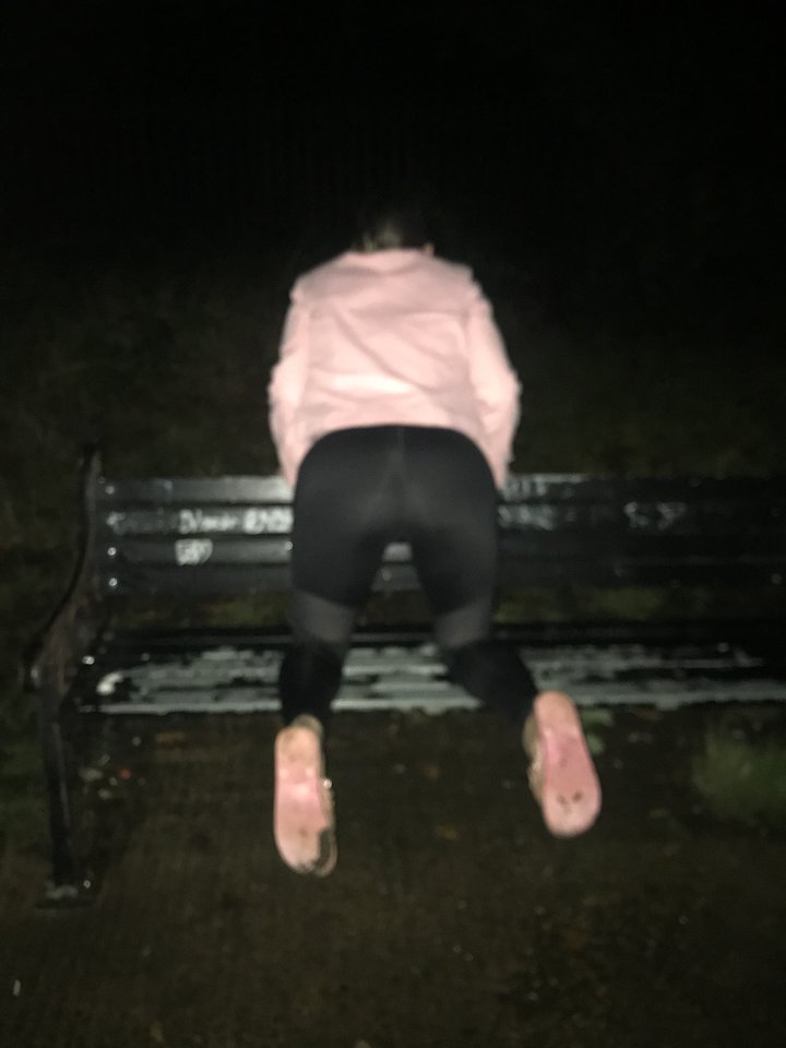 8161473E-1B08-48E3-8C56-653B4D2F634F.jpeg - PARA_40_FEMDOM