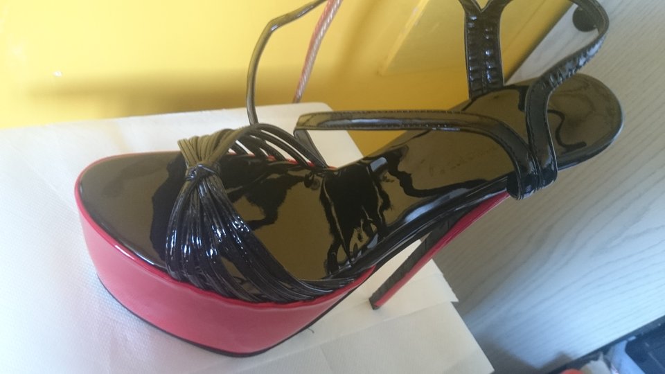 DSC_0002.JPG - heelskasia