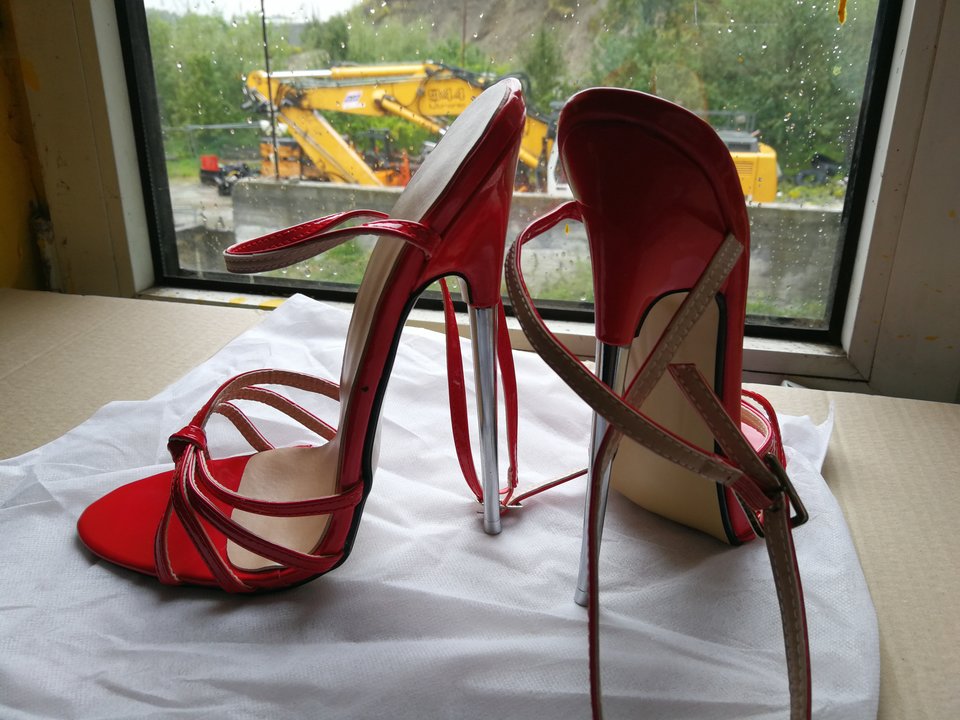 IMG_20170912_113032.jpg - heelskasia