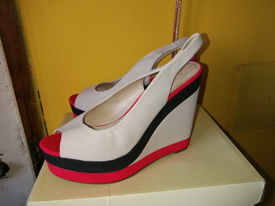 IMG_20181016_095620.jpg - heelskasia