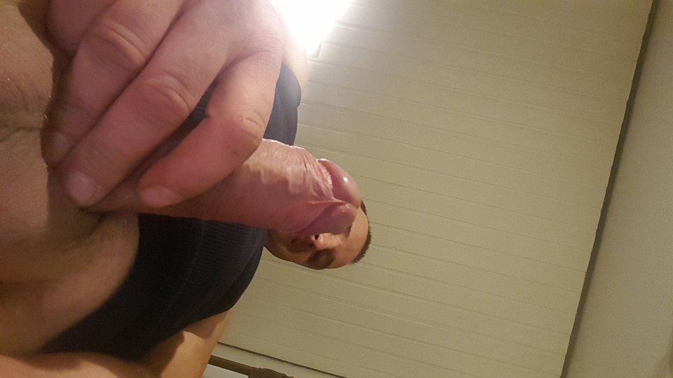 chyba czas zacząć korzystać z życia.  - bartek000037